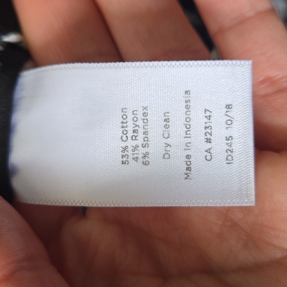 Talbots Chatham Crop Pants With Shell Print - Picture 9 of 10